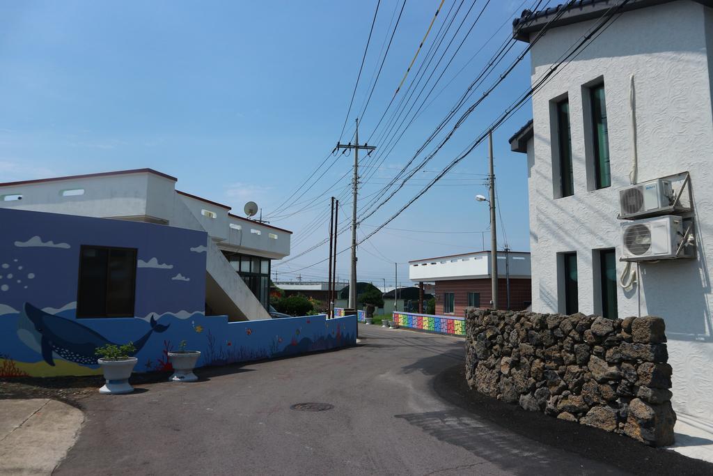 Blue Island Guesthouse Seogwipo Ngoại thất bức ảnh