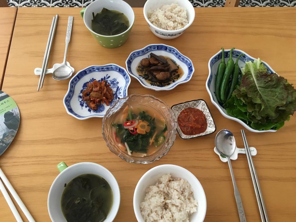 Blue Island Guesthouse Seogwipo Ngoại thất bức ảnh